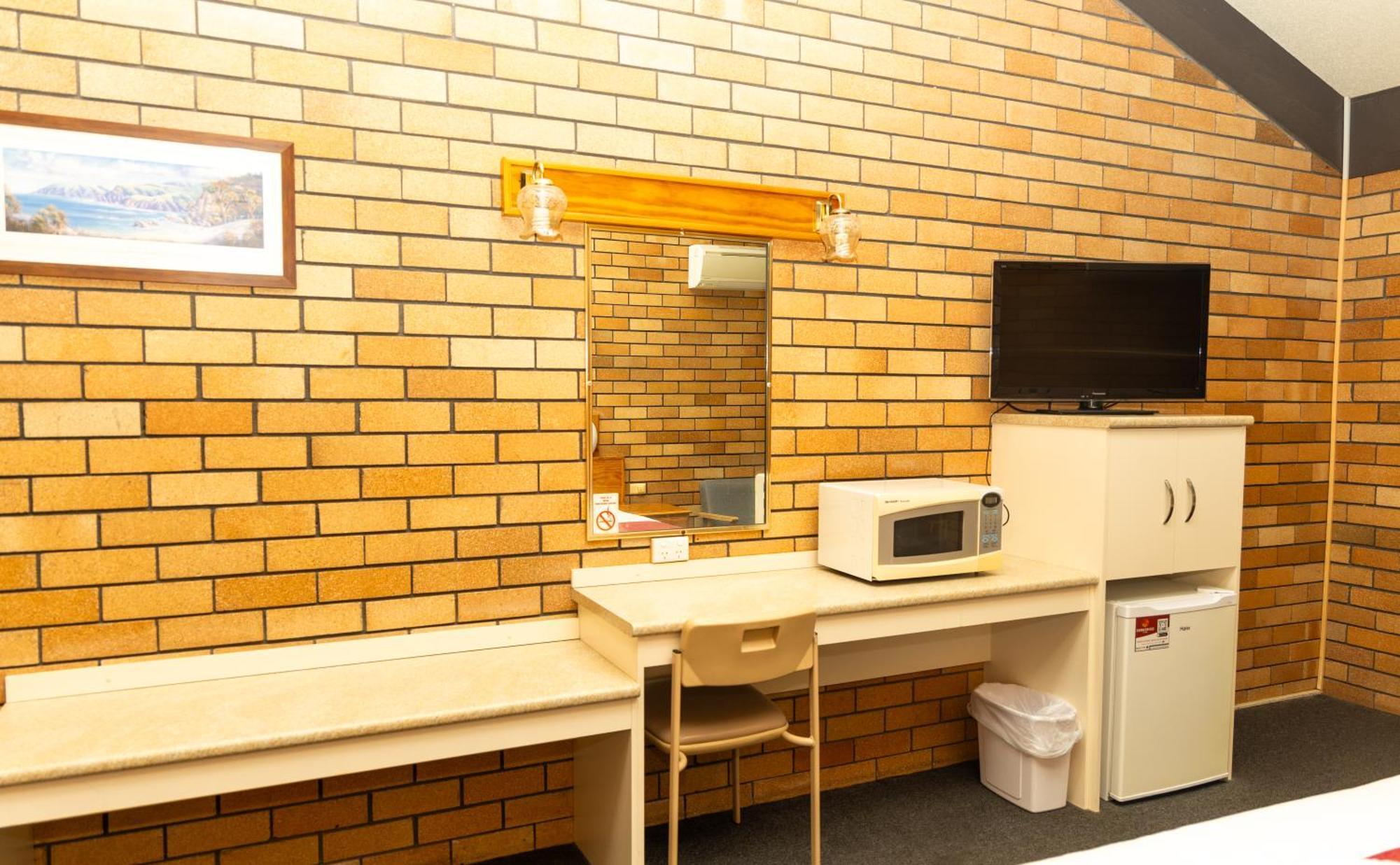 All Travellers Motor Inn 쿠나바라브란 외부 사진